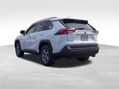 Ice Cap 2023 Toyota RAV4 Hybrid LE