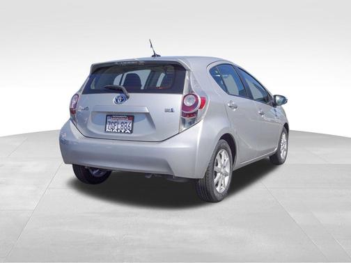2014 Toyota Prius c Four
