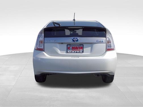 2015 Toyota Prius Plug-in Base