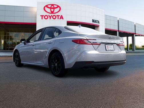 Cutting Edge 2025 Toyota Camry LE