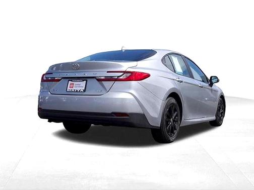 Cutting Edge 2025 Toyota Camry LE