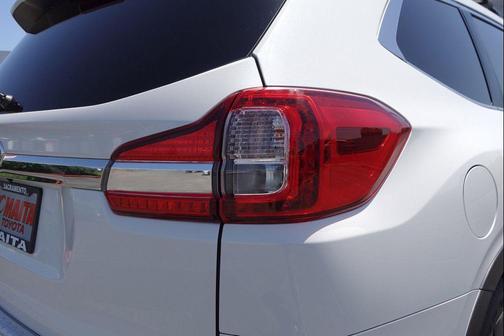 Crystal White Pearl 2020 Subaru Ascent Limited 8-Passenger