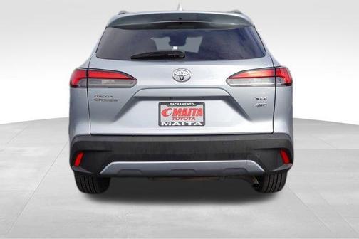 2024 Toyota Corolla Cross XLE