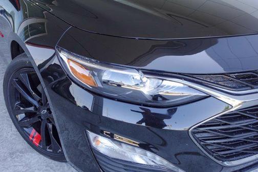 2022 Chevrolet Malibu FWD LT