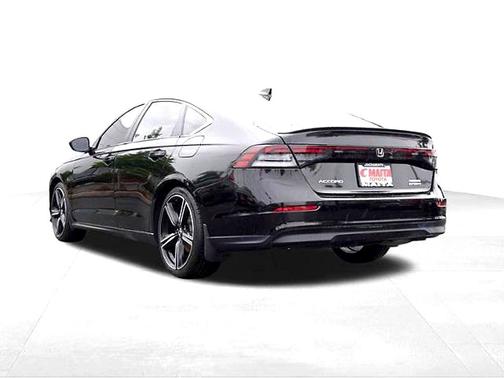 Crystal Black Pearl 2024 Honda Accord Hybrid Sport