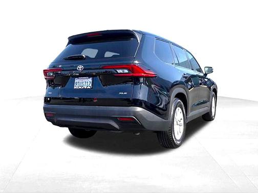 Midnight Black Metallic 2025 Toyota Grand Highlander XLE