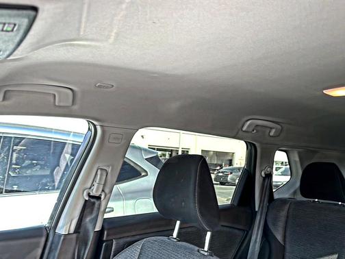 Classic Silver Metallic 2022 Nissan Rogue SV