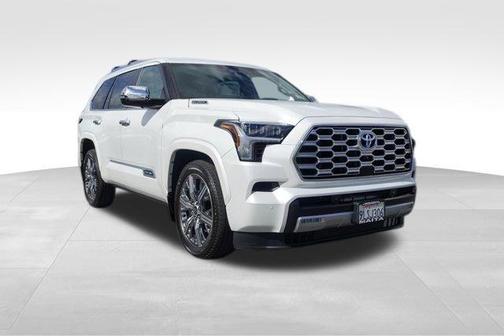 2024 Toyota Sequoia Capstone