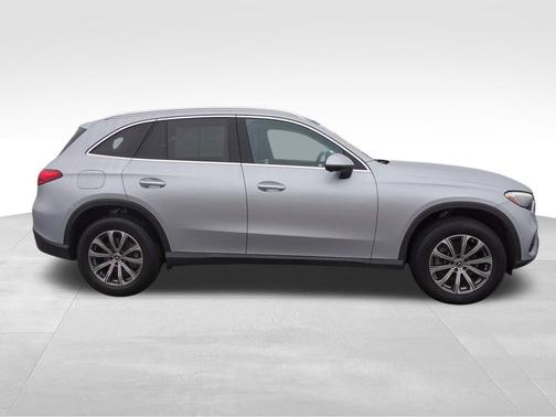 2023 Mercedes-Benz GLC 300 4MATIC