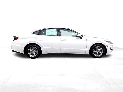 Quartz White 2020 Hyundai SONATA SE