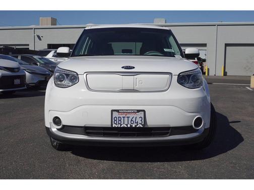 Clear White 2017 Kia Soul EV EVe