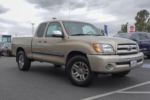 2004 Toyota Tundra SR5