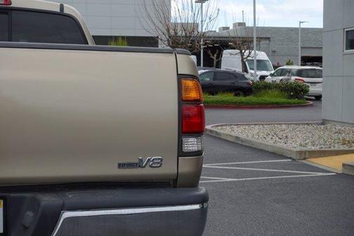 2004 Toyota Tundra SR5
