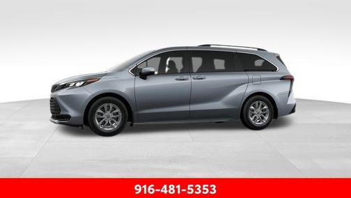 2025 Toyota Sienna LE