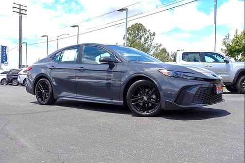 Underground 2025 Toyota Camry SE