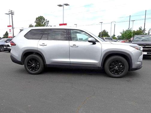 Celestial Silver Metallic 2025 Toyota Grand Highlander XLE