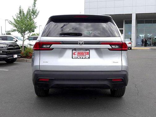 Celestial Silver Metallic 2025 Toyota Grand Highlander XLE
