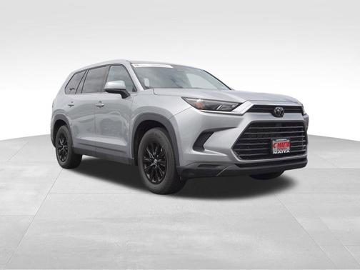 Celestial Silver Metallic 2025 Toyota Grand Highlander XLE