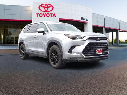 Celestial Silver Metallic 2025 Toyota Grand Highlander XLE