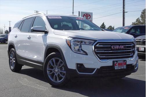 2024 GMC Terrain SLT