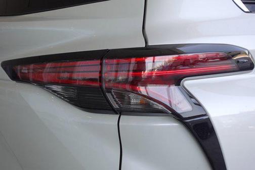 2021 Toyota Sienna Limited 7-Passenger