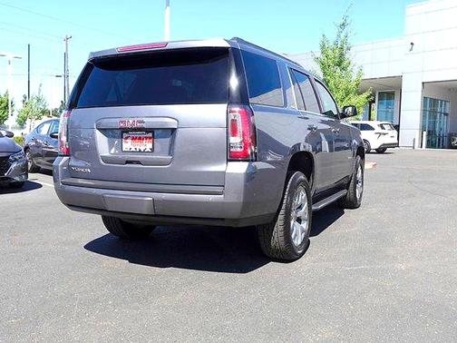Satin Steel Metallic 2019 GMC Yukon SLE