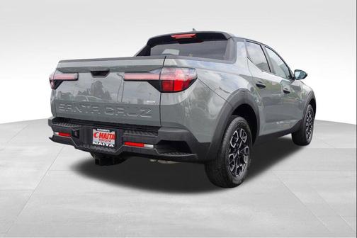 2024 Hyundai SANTA CRUZ SE