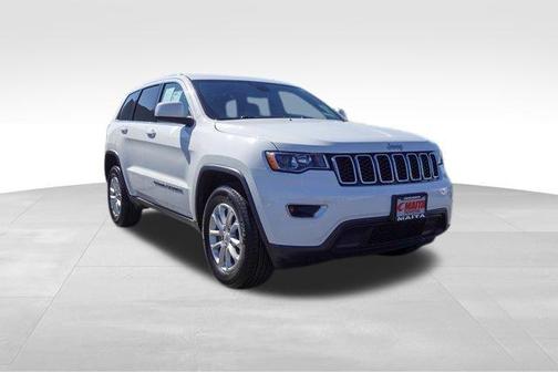 2022 Jeep Grand Cherokee Laredo