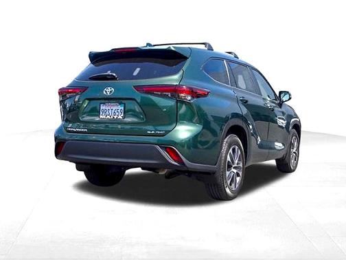 Cypress 2024 Toyota Highlander XLE