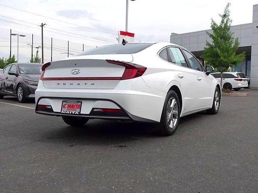 Quartz White 2020 Hyundai SONATA SE
