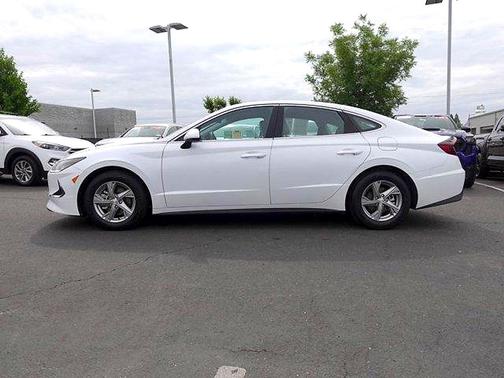 Quartz White 2020 Hyundai SONATA SE