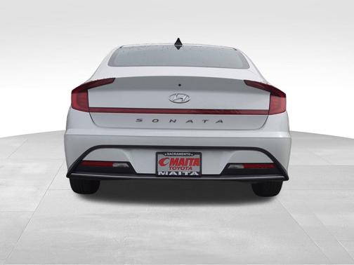 Quartz White 2020 Hyundai SONATA SE