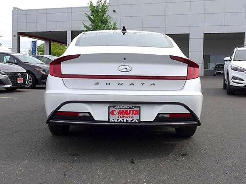 Quartz White 2020 Hyundai SONATA SE