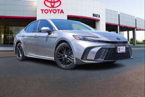Heavy Metal 2025 Toyota Camry SE