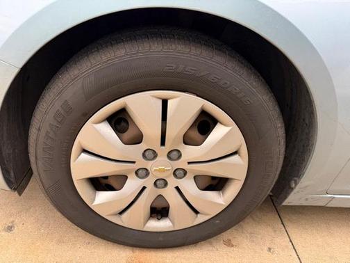 2012 Chevrolet Cruze LS