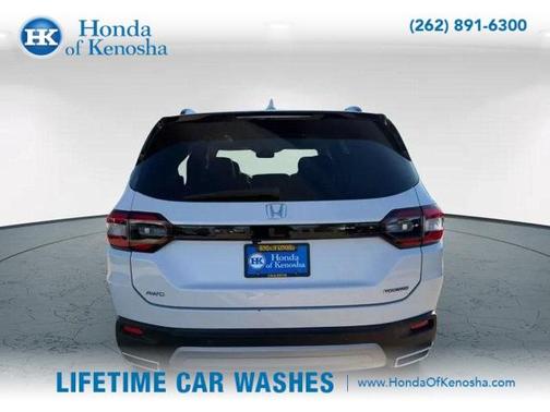 2024 Honda Pilot Touring