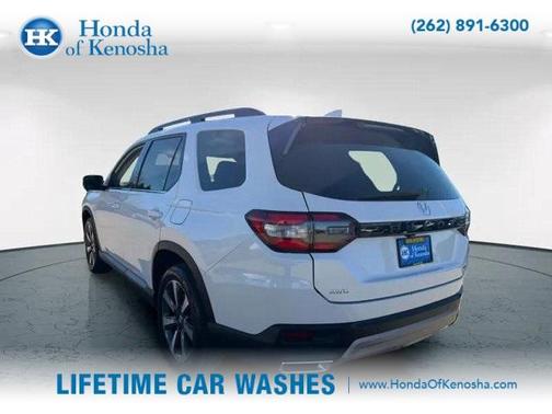 2024 Honda Pilot Touring