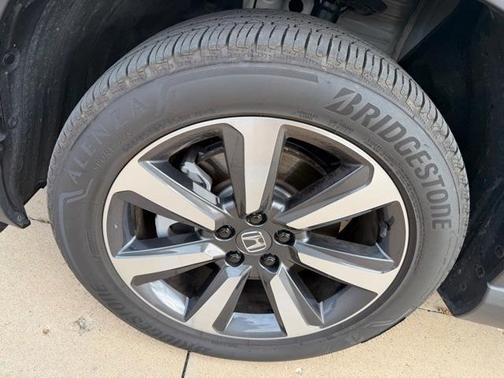 2024 Honda Pilot Touring