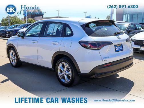 Platinum White 2023 Honda HR-V LX