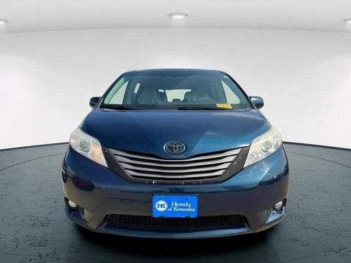 2011 Toyota Sienna XLE