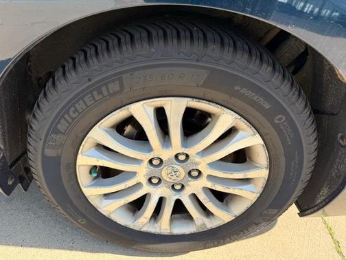 2011 Toyota Sienna XLE