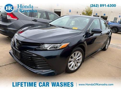Aqua 2020 Toyota Camry LE