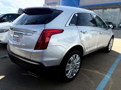 2018 Cadillac XT5 Premium Luxury