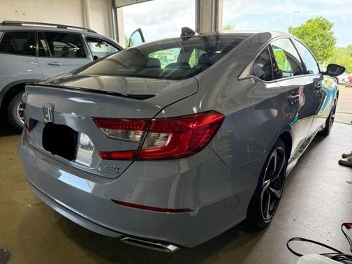 2022 Honda Accord Sport 2.0T