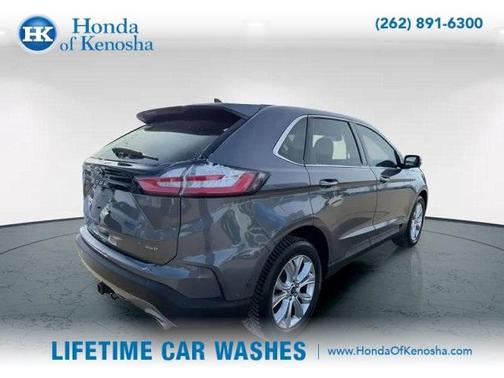 2021 Ford Edge Titanium