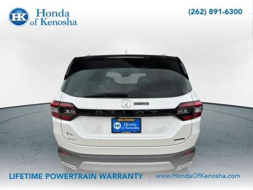 2025 Honda Pilot Touring