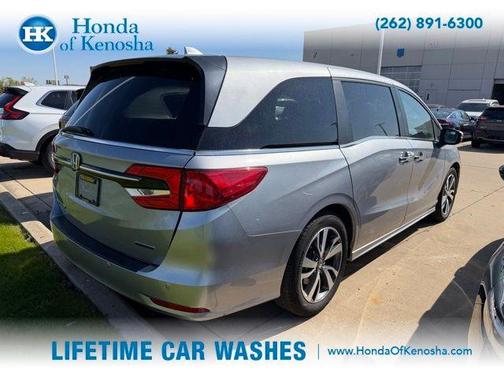 Silver Metallic 2023 Honda Odyssey Touring