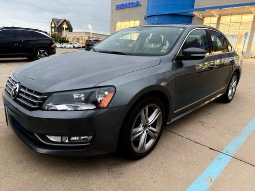 2013 Volkswagen Passat 2.0 TDI SEL Premium