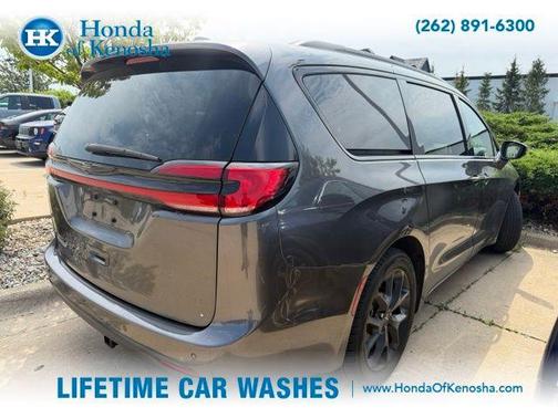 Granite Crystal Clearcoat Metallic 2021 Chrysler Pacifica Touring-L