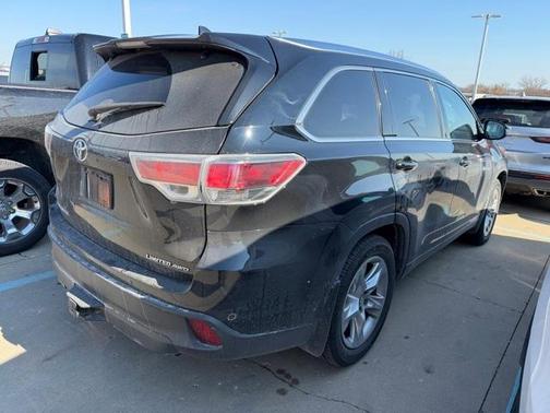 2016 Toyota Highlander Limited